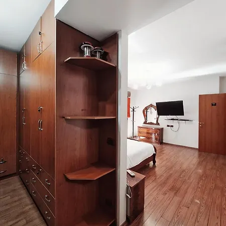 Rino's Guest house Tirana